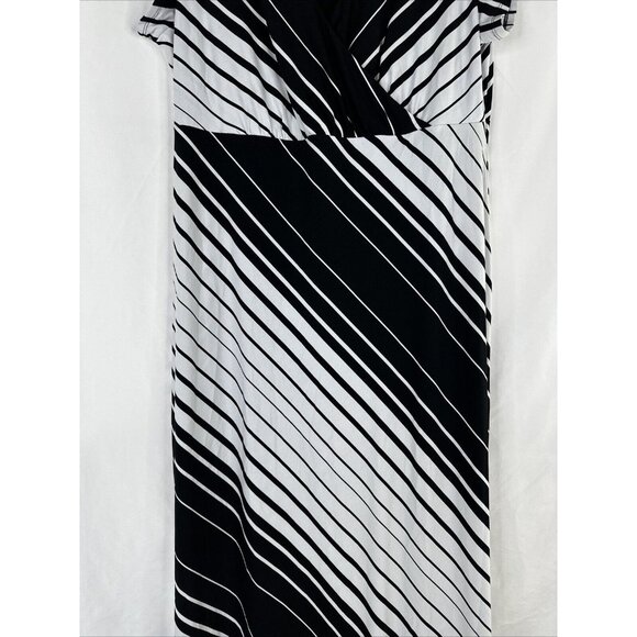 Chicos Maxi Dress Womens Size 2 Black White Striped Short Sleeve Stretch - Picture 3 of 13